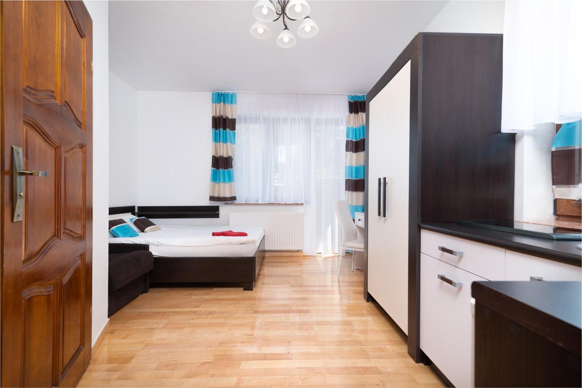 Willa Rubin Nadmorskie Apartamenty Krynica Morska Kültér fotó