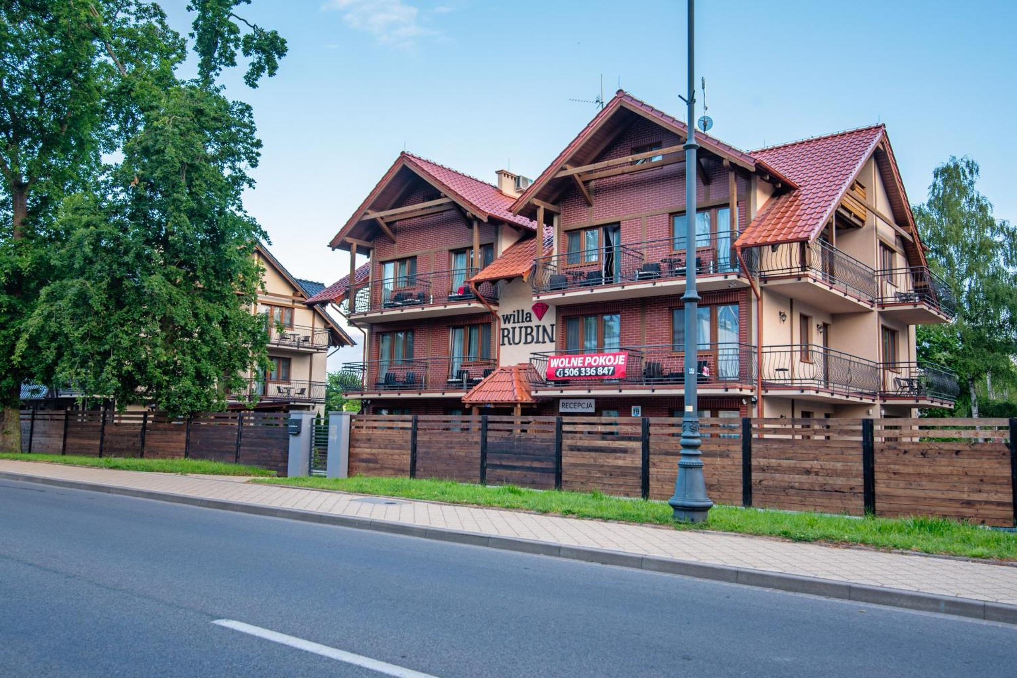 Willa Rubin Nadmorskie Apartamenty Krynica Morska Kültér fotó